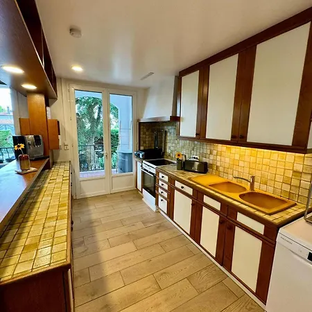 Maison De بيت للعطل